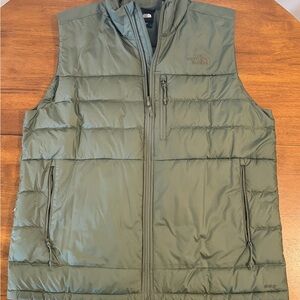 The North Face Men's Olive Puffer Vest